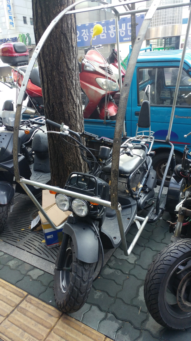 2000769928_WDAPRxcK_4b735ed8f8d43f705c30e4438a83cf62e51c2bef.jpg 이미지크게보기